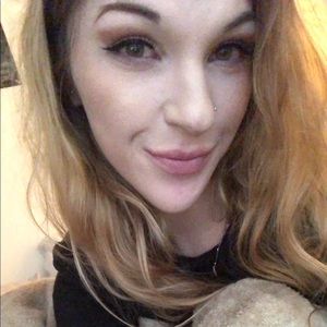 Meet your Posher, Ali